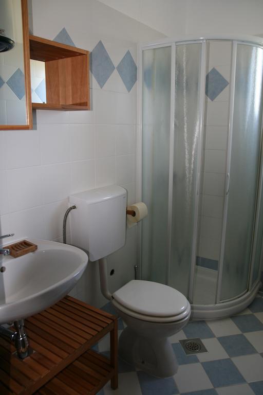 Apartments Roza ميدولين الغرفة الصورة